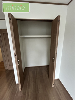 【洋室】 | パントリー　並列2台駐車可　船橋市咲が丘３　全2棟　B号棟 | 販売現地