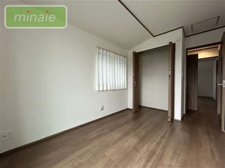 【洋室】 | パントリー　並列2台駐車可　船橋市咲が丘３　全2棟　B号棟 | 販売現地