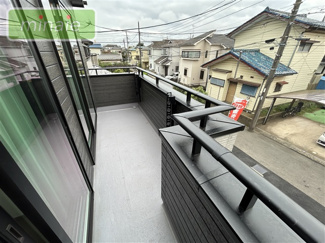 【バルコニー】 | パントリー　並列2台駐車可　船橋市咲が丘３　全2棟　B号棟 | 販売現地