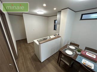 【キッチン】 | パントリー　並列2台駐車可　船橋市咲が丘３　全2棟　B号棟 | 販売現地