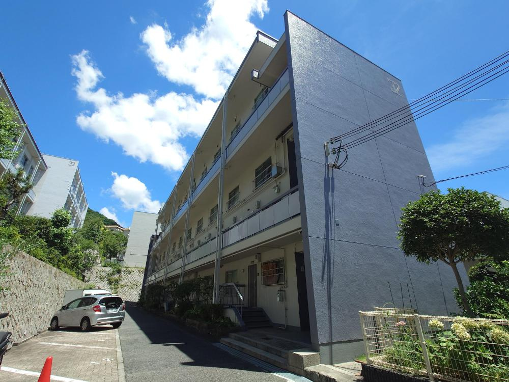 神戸市灘区鶴甲コーポ32号館