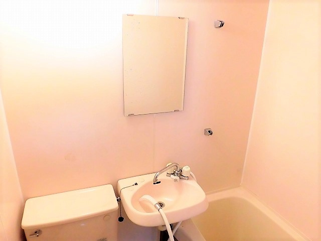 メゾン昭島の洗面所|※別部屋のイメージ写真です。