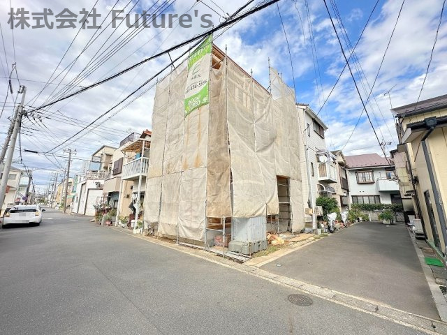 三郷市戸ケ崎　新築戸建　全1棟の前面道路含む現地写真|前面道路含む現地写真です。