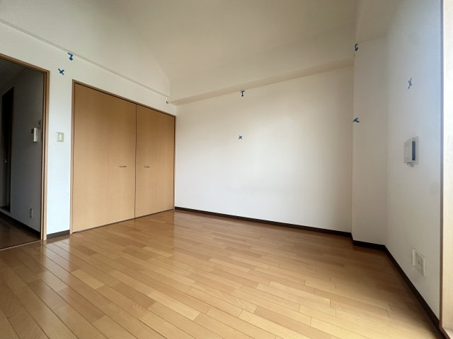 プラタ3の居間・リビング