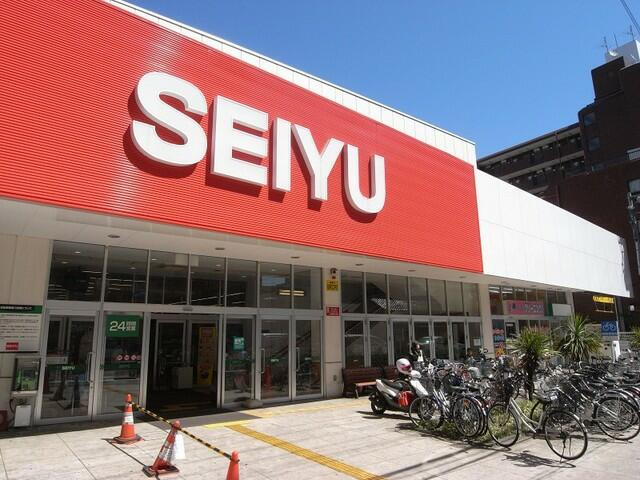 西友西所沢店まで606m