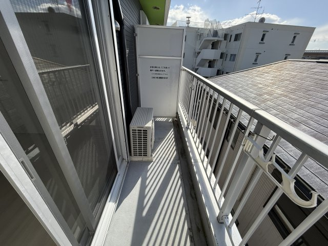 ファーストモダン池田のバルコニー
