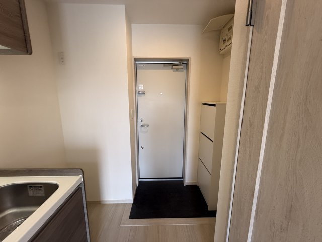 ファーストモダン池田の玄関