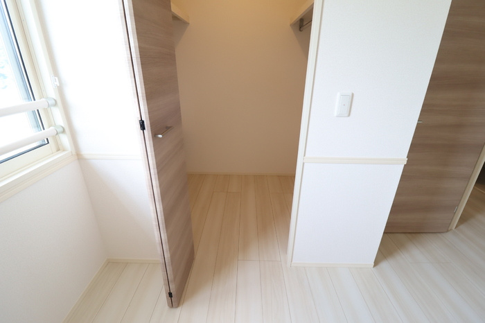 海正 ABの収納|ウォークインクローゼット（蓄電池付）