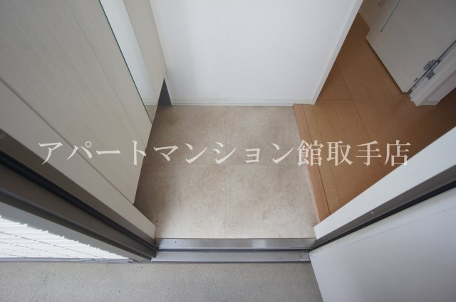 ベルソフィアCの玄関