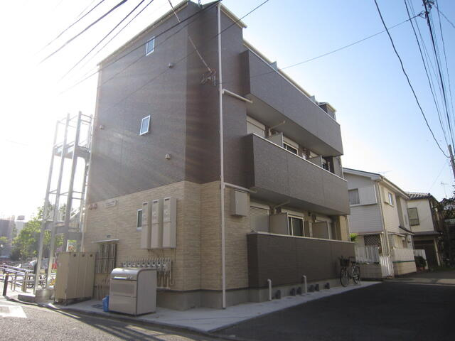 川崎市川崎区小田4丁目のアパートの画像