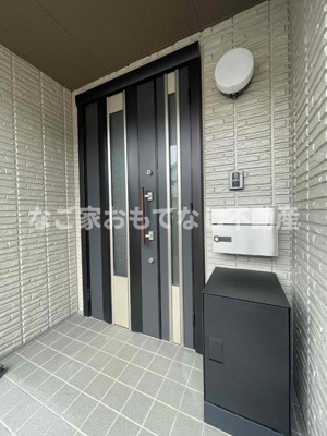 【エントランス】 | 松新町貸家