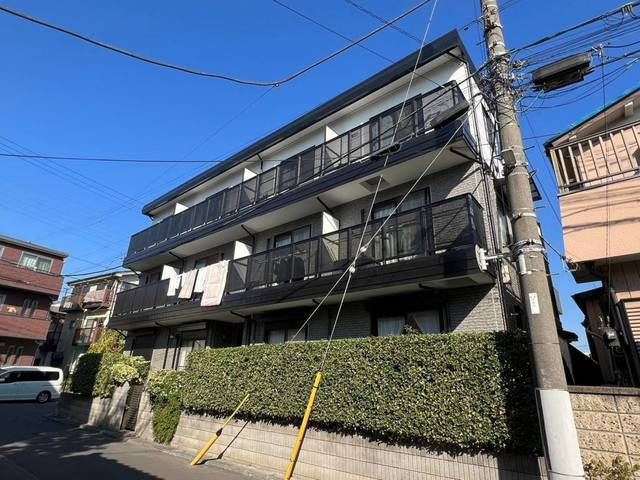 アーバンホームズの外観