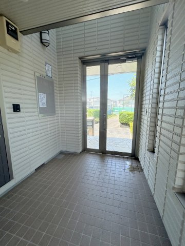 ひまわり小路のロビー