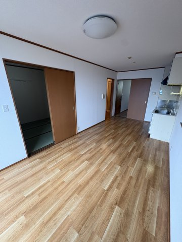 メゾン綾の居間・リビング