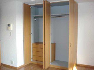 メゾン・ルナベリーの収納|クローゼット