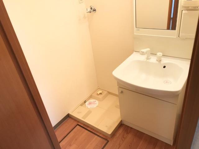 メゾン・ルナベリーの洗面所|洗髪洗面化粧台