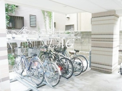 【その他共用部分】 | プリマヴェーラ北千住 | 駐輪場です。