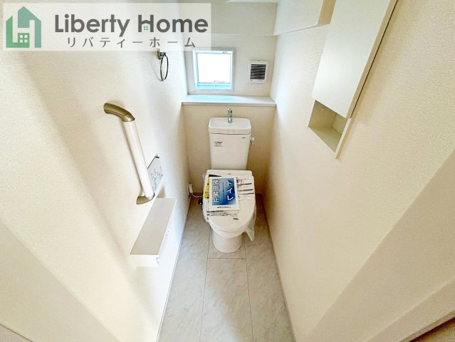 水戸市見和3丁目1期　新築戸建のトイレ