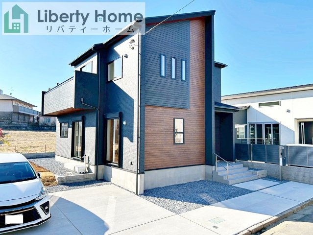 水戸市見和3丁目1期　新築戸建の外観|ご予約をいただければ、『平日の空いた時間』『周辺物件まとめて見たい』『1件だけ見たい』ももちろん可能です♪
お気軽にお問合せください♪