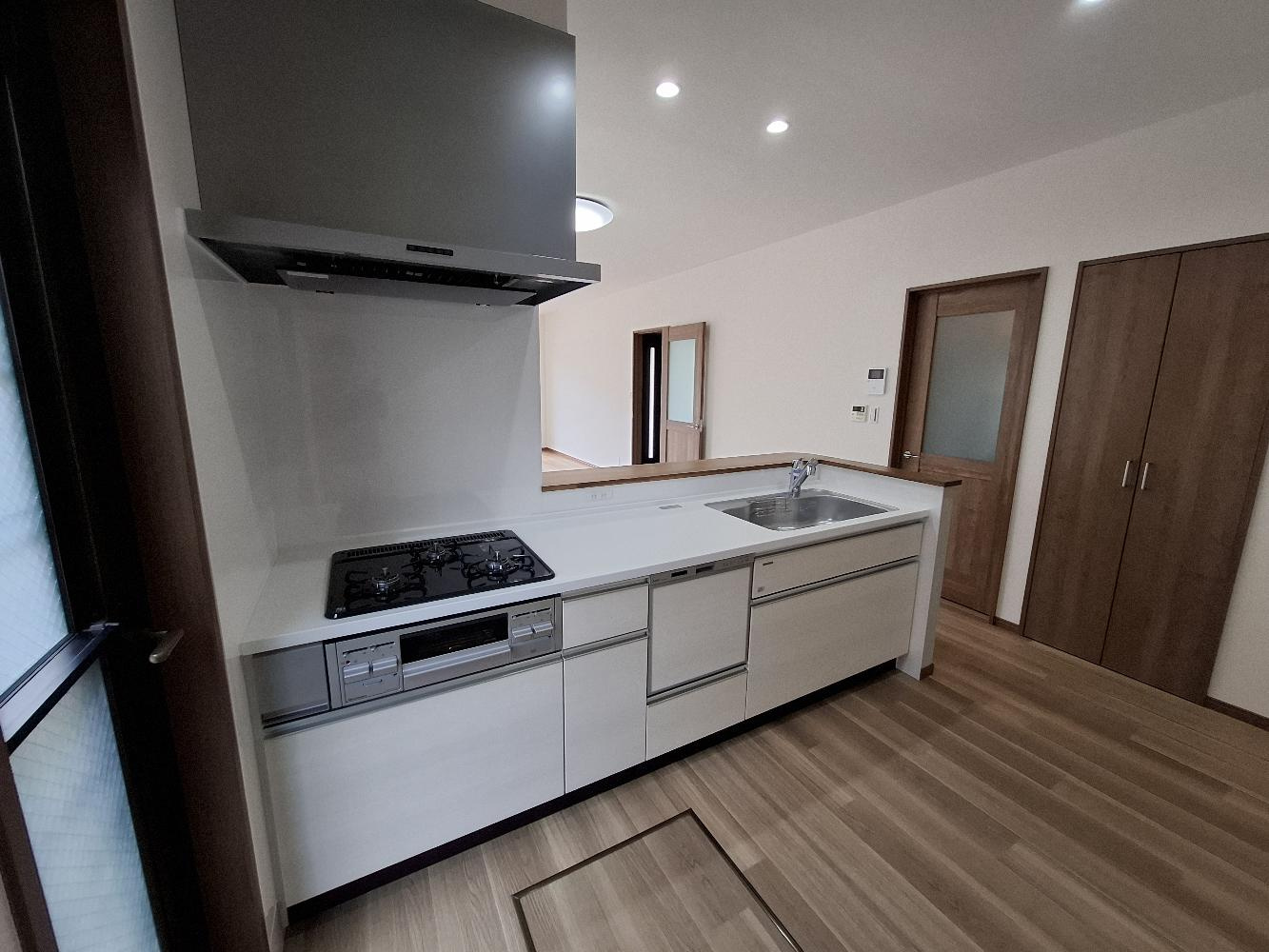 堺市南区庭代台四丁　中古戸建のキッチン