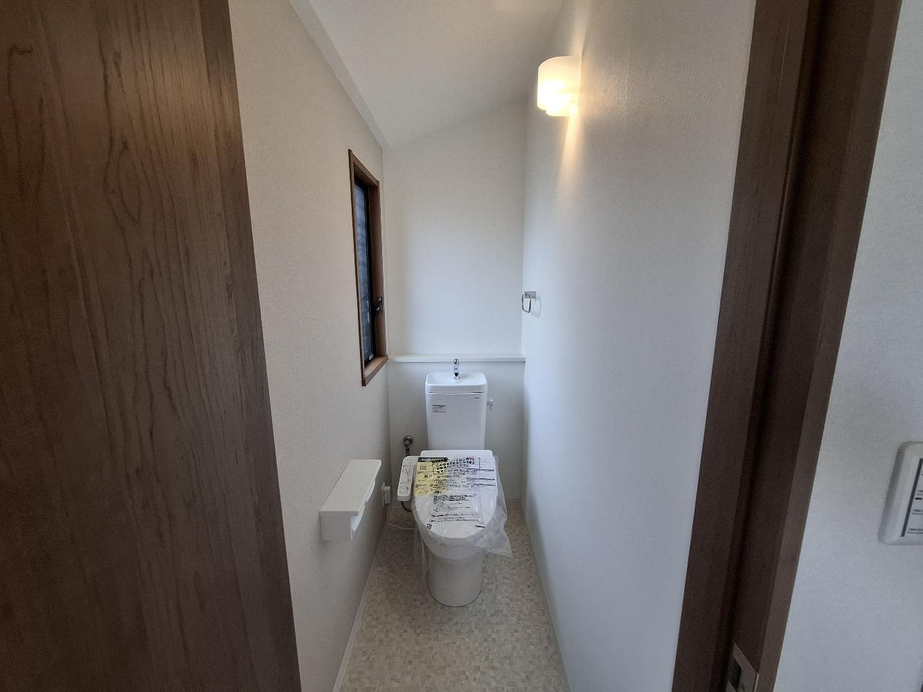 堺市南区庭代台四丁　中古戸建のトイレ