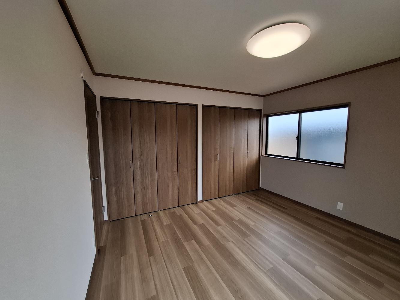 堺市南区庭代台四丁　中古戸建の洋室