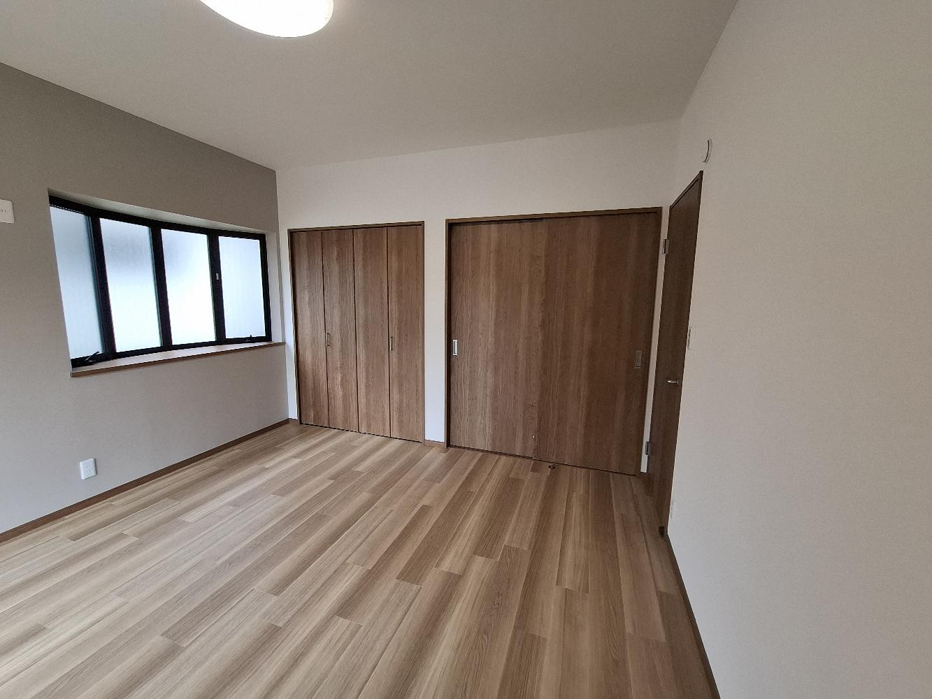 堺市南区庭代台四丁　中古戸建の洋室