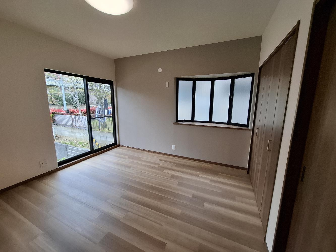 堺市南区庭代台四丁　中古戸建の洋室