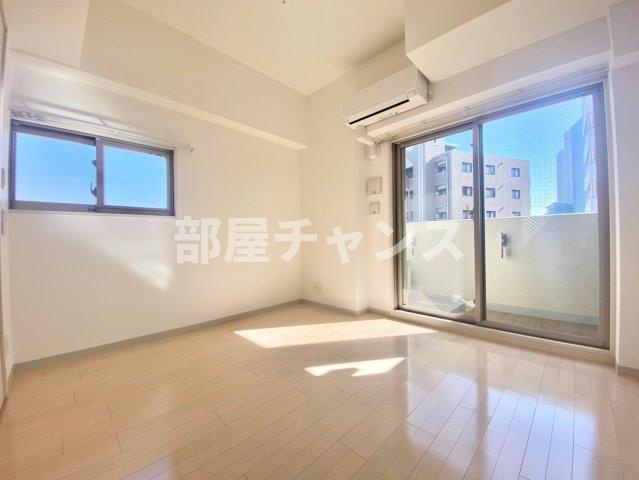 エステムプラザ名古屋駅前プライムタワーの寝室|ゆとりの広さです