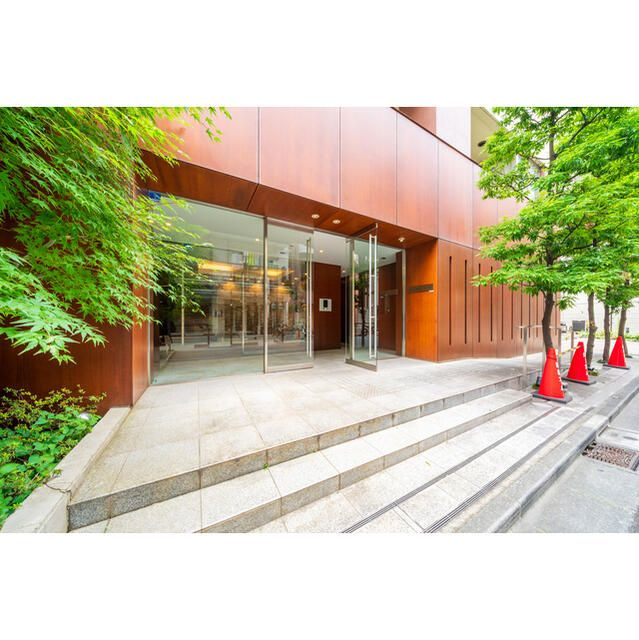 ＬａＳａｎｔｅ麻布十番のエントランス