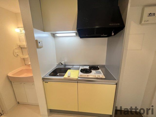 吹田市千里山西５丁目のアパートのキッチン