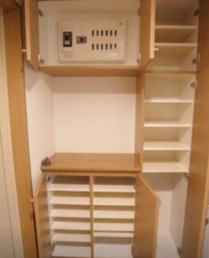 プロスパー世田谷A棟　オートロック　トランクルーム　ファミリー向けの収納