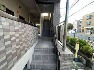 【エントランス】