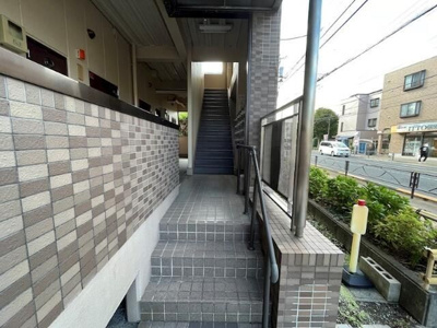 【エントランス】 | セントラルコーポクロッカス館（セントラルコーポクロッカスカン）