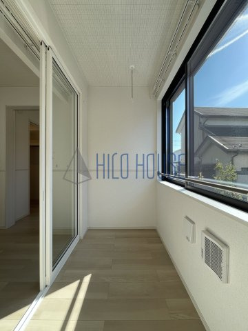 花の木のバルコニー