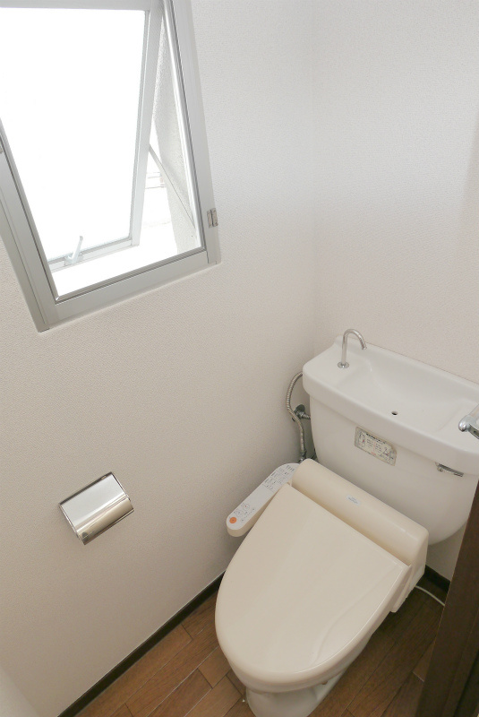 メゾン中川のトイレ|メゾン中川301号室