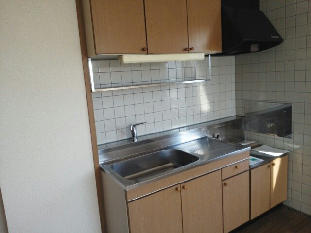 サンプレイス八木のキッチン|きれいなキッチンです