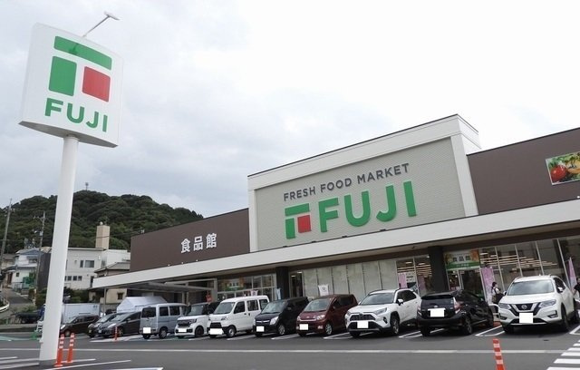 ガーデン・Ｍ＆Ｍの周辺|フジ　戸坂店まで650m