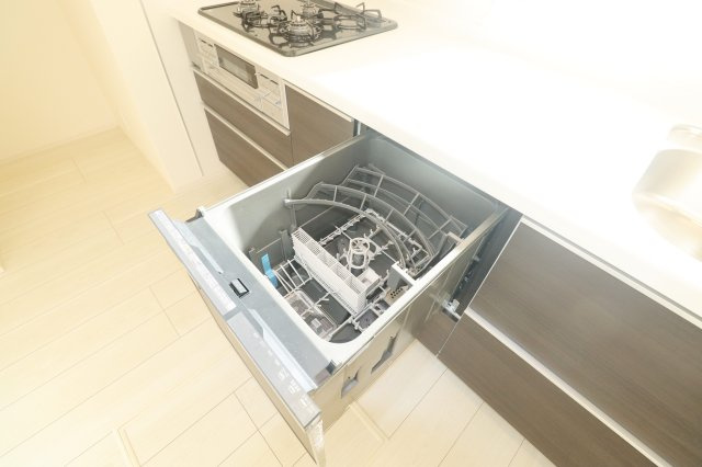郡山市芳賀３丁目　　　６号棟　　　芳賀小学校、郡山第４中学区のキッチン|食洗機標準装備♪