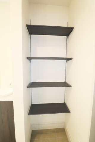 郡山市芳賀３丁目　　　６号棟　　　芳賀小学校、郡山第４中学区の収納