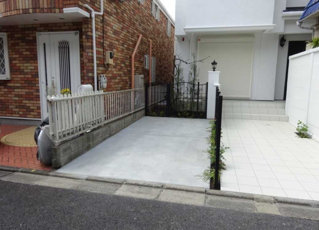 グレース駒沢　築浅　角部屋　洗髪洗面化粧台の駐車場