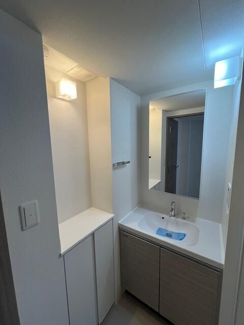 レジディア笹塚Ⅲの洗面所