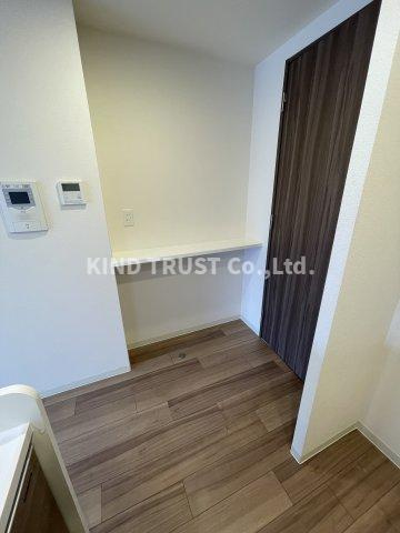 プレサンス梅田東クォーレの内装|明るい室内です