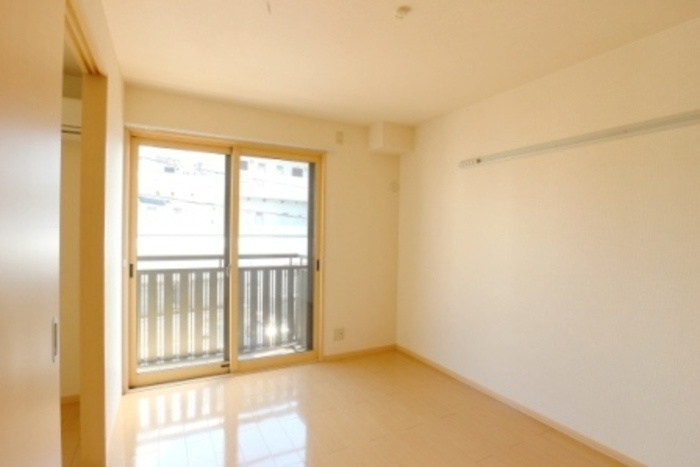 セゾンの洋室|南側洋室