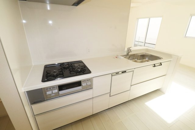 郡山市芳賀３丁目　　　７号棟　　　芳賀小学校、郡山第４中学区のキッチン