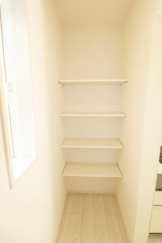 郡山市芳賀３丁目　　　７号棟　　　芳賀小学校、郡山第４中学区の収納