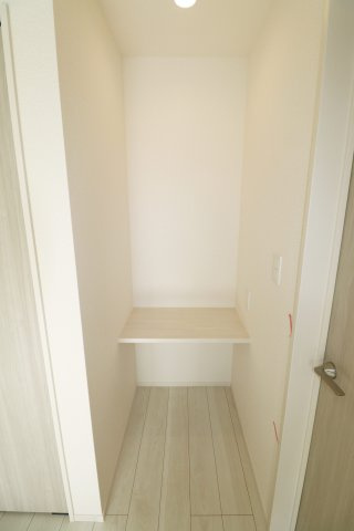 郡山市芳賀３丁目　　　７号棟　　　芳賀小学校、郡山第４中学区の内装