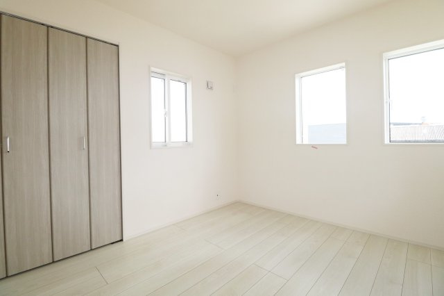 郡山市芳賀３丁目　　　７号棟　　　芳賀小学校、郡山第４中学区のバルコニー|※同社施工例