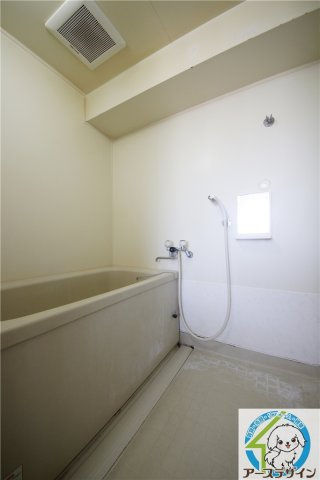 岸本マンションの浴室