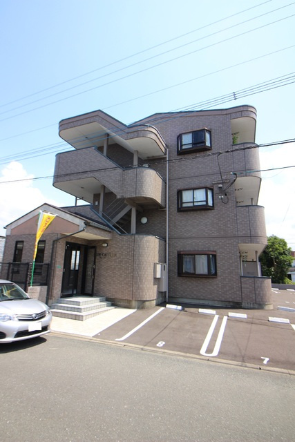 ビューカトレアの駐車場|駐車スペースもあります☆